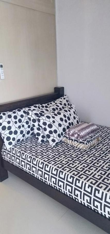 Yhanz Z Sea Residences 파사이 외부 사진